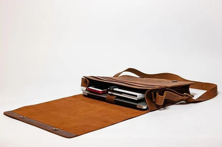Adam Messenger Bag - Image 2